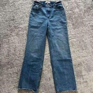 Abercrombie The 90s Relaxed High Rise Jean Curve Love